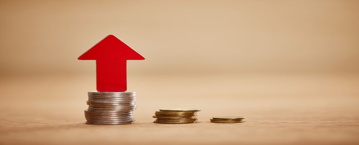 increasing-chart-made-of-coins-with-red-arrow-upwa-2022-11-01-23-21-12 1170x475